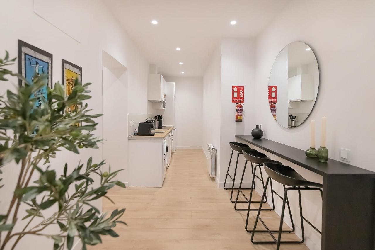 Bhost - Ferraz 74 Apartment Madrid Luaran gambar